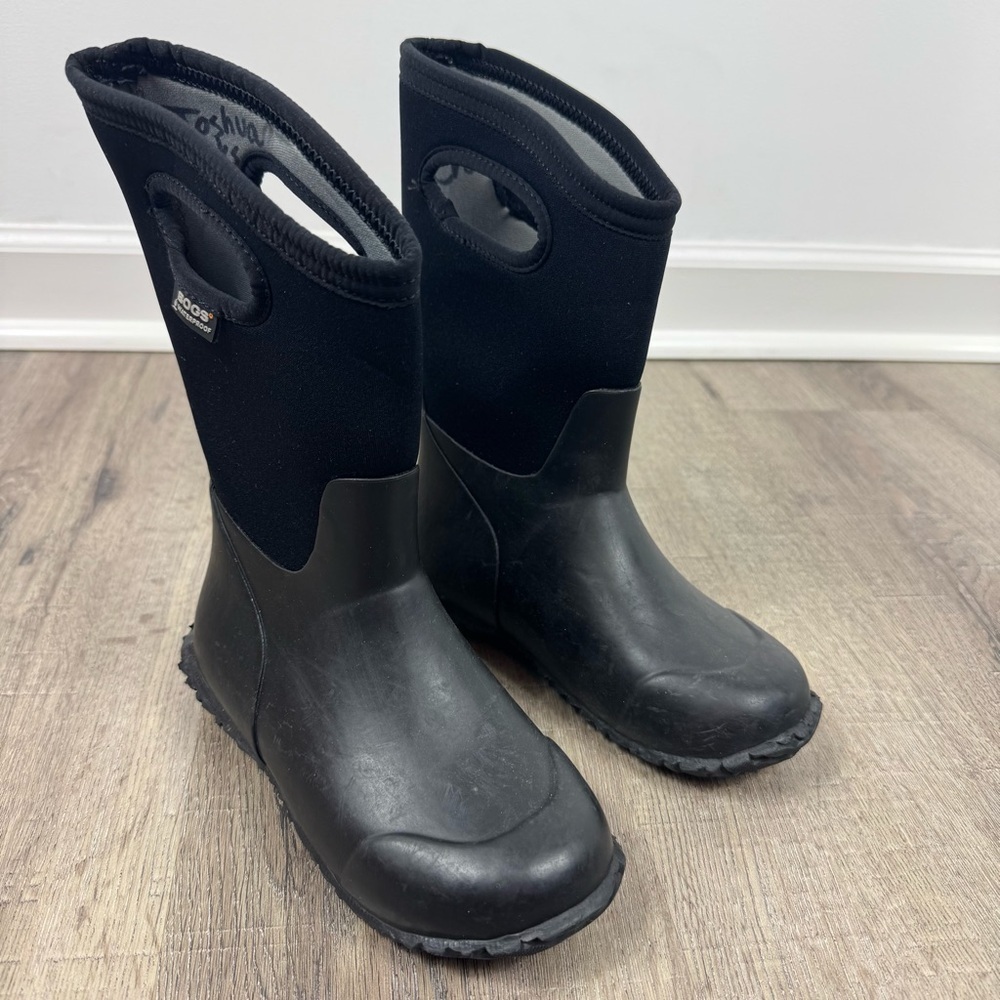 Bogs Durham Solid Winter Boots Kids Size 1 Black Neoprene Waterproof Pull On - Picture 2 of 11